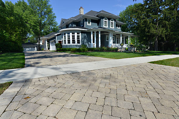 Best Affordable Driveway Paving  in Warrenton, MO